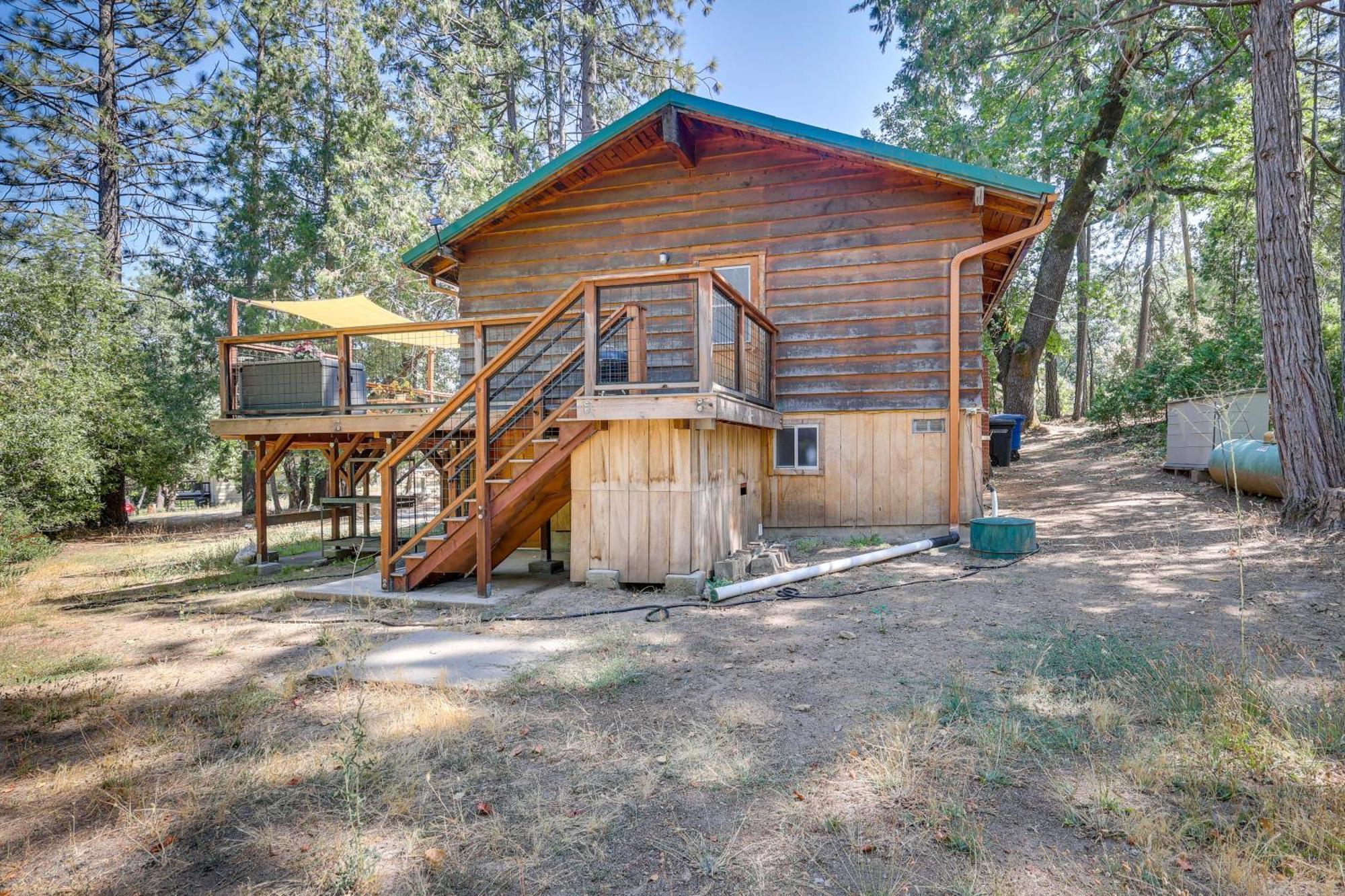 Peaceful Wooden Cabin, 2 Mi To Bass Lake! Oakhurst Kültér fotó